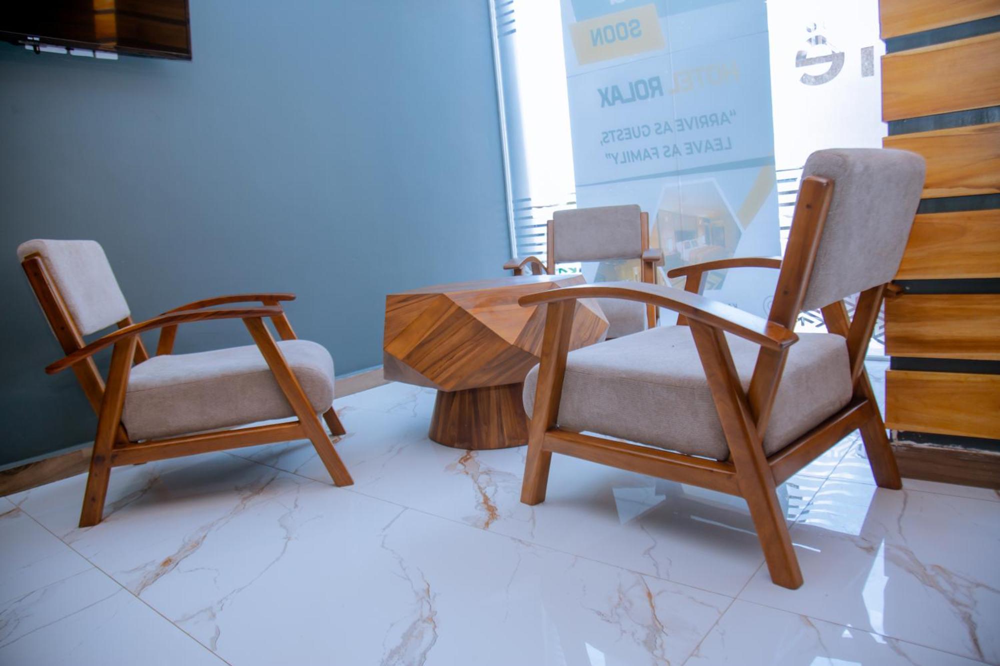 Hotel Rolax Dar es Salaam Ngoại thất bức ảnh