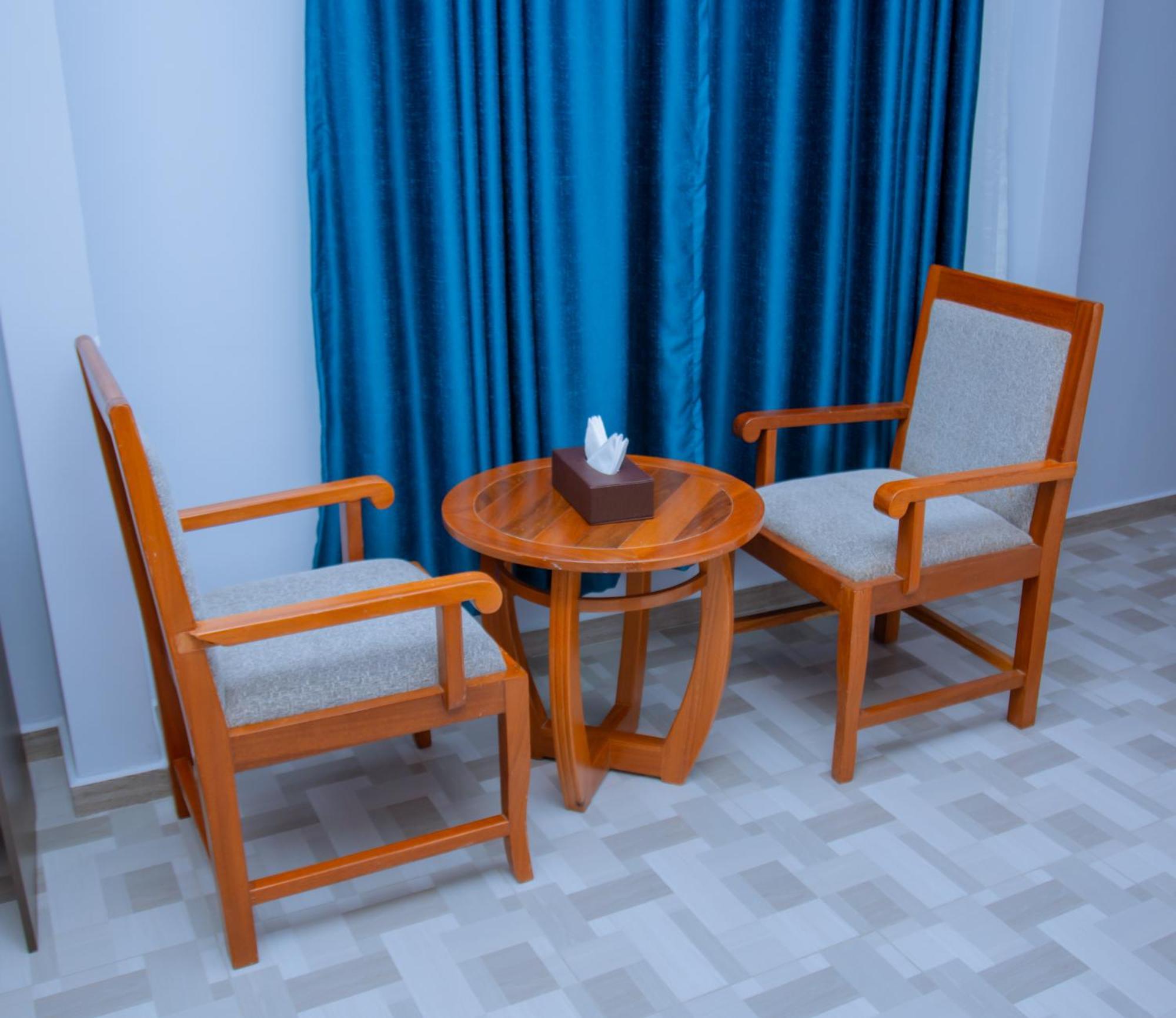 Hotel Rolax Dar es Salaam Ngoại thất bức ảnh